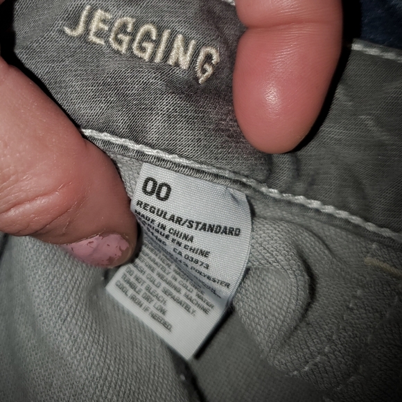 American Eagle 0/2 Demin Jegging - Picture 9 of 10